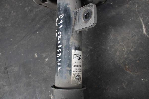 AMORTISSEUR AVANT GAUCHE - Vue 3